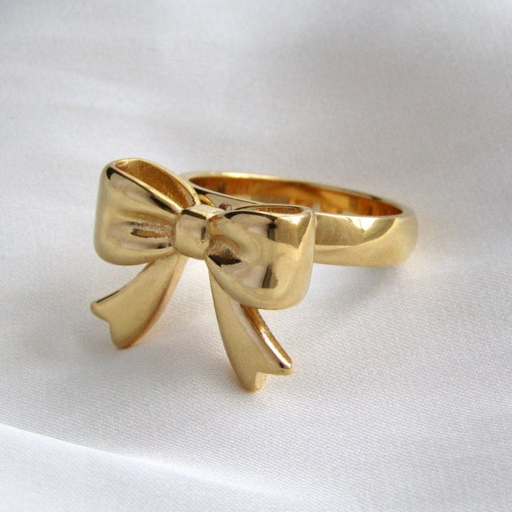 Gold Bow Ring