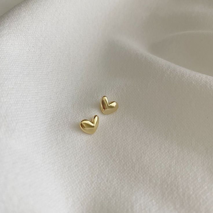 Gold Heart Earring