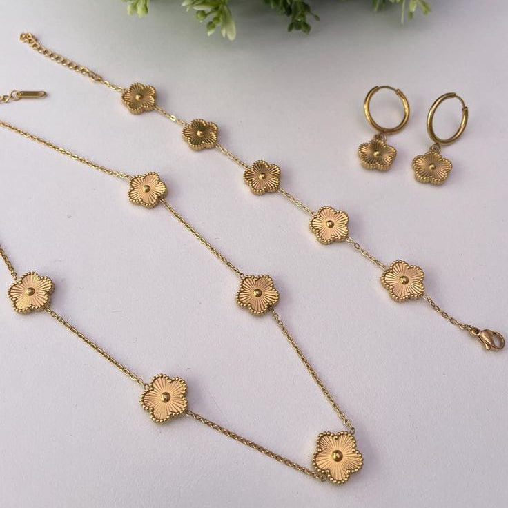 Golden Clover Set